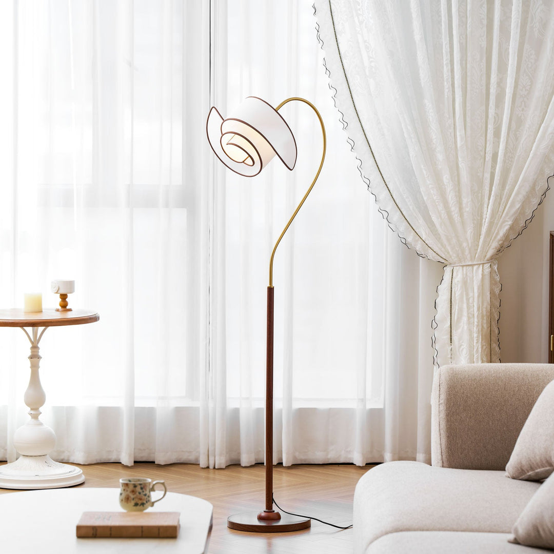 Lampa podłogowa Stelmo z zakrzywioną szyją