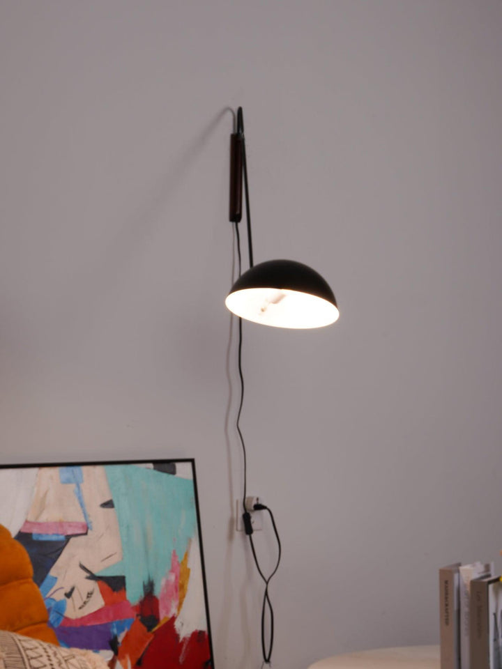 Lampa Ścienna Swing Dome
