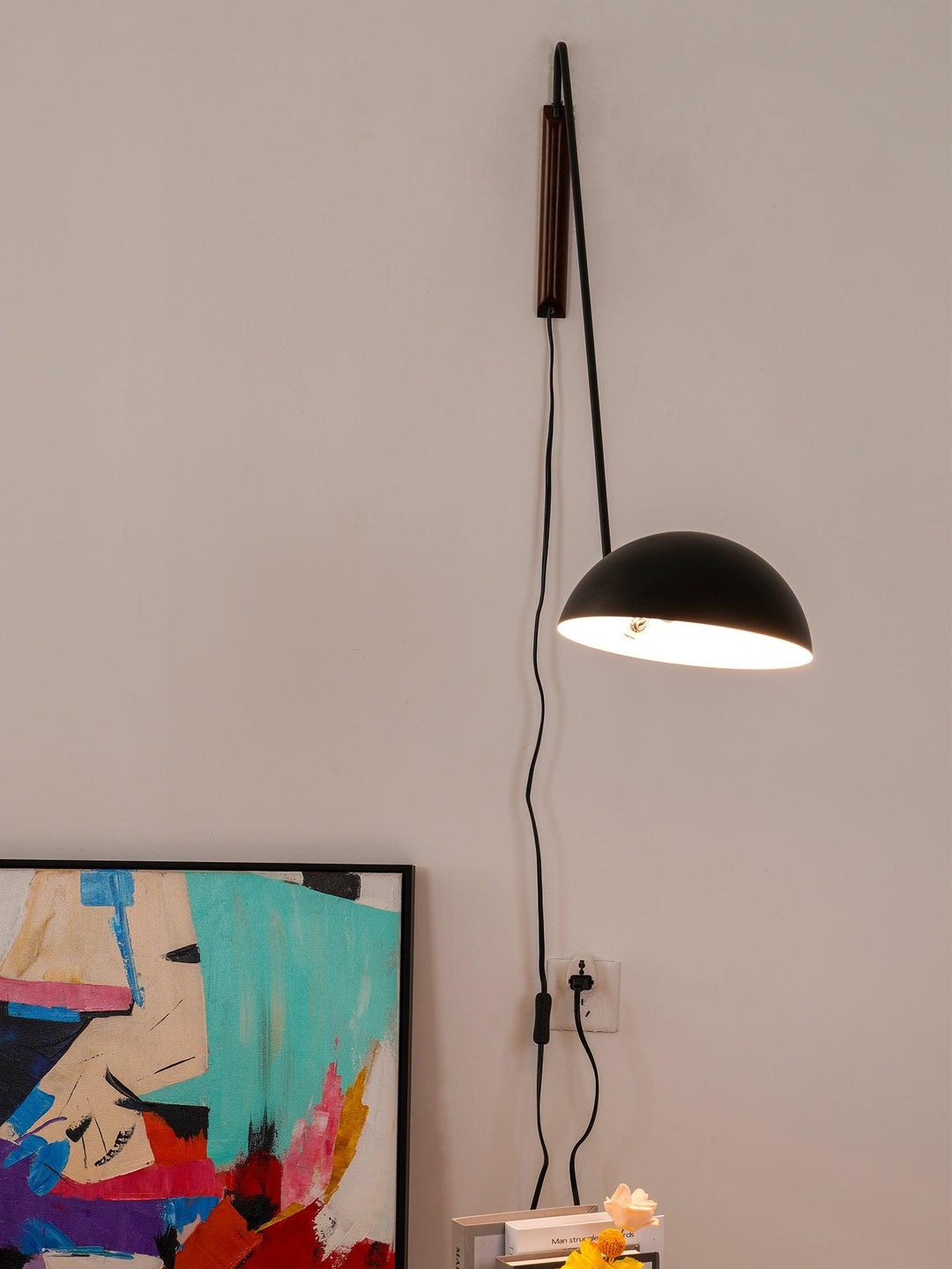Lampa Ścienna Swing Dome
