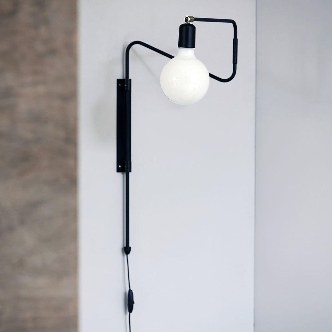 Lampa Ścienna Swing