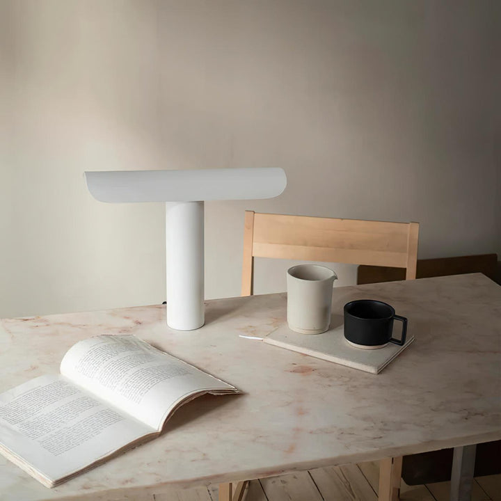 Lampa T