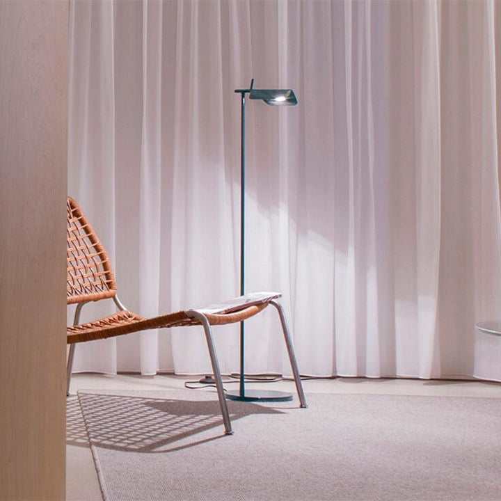 Lampa podłogowa Pivot Ease
