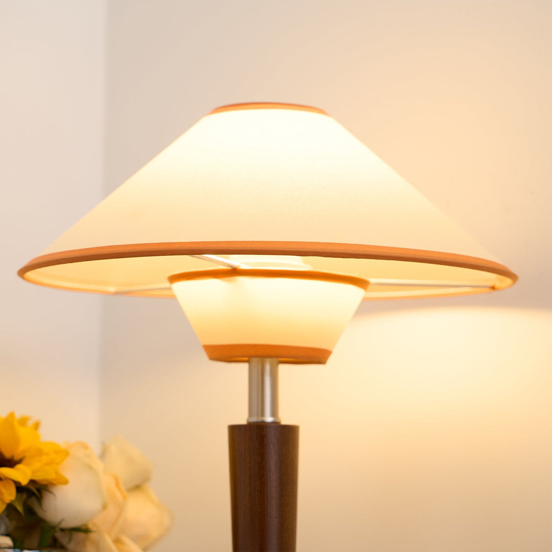 Lampa stołowa Talonwood