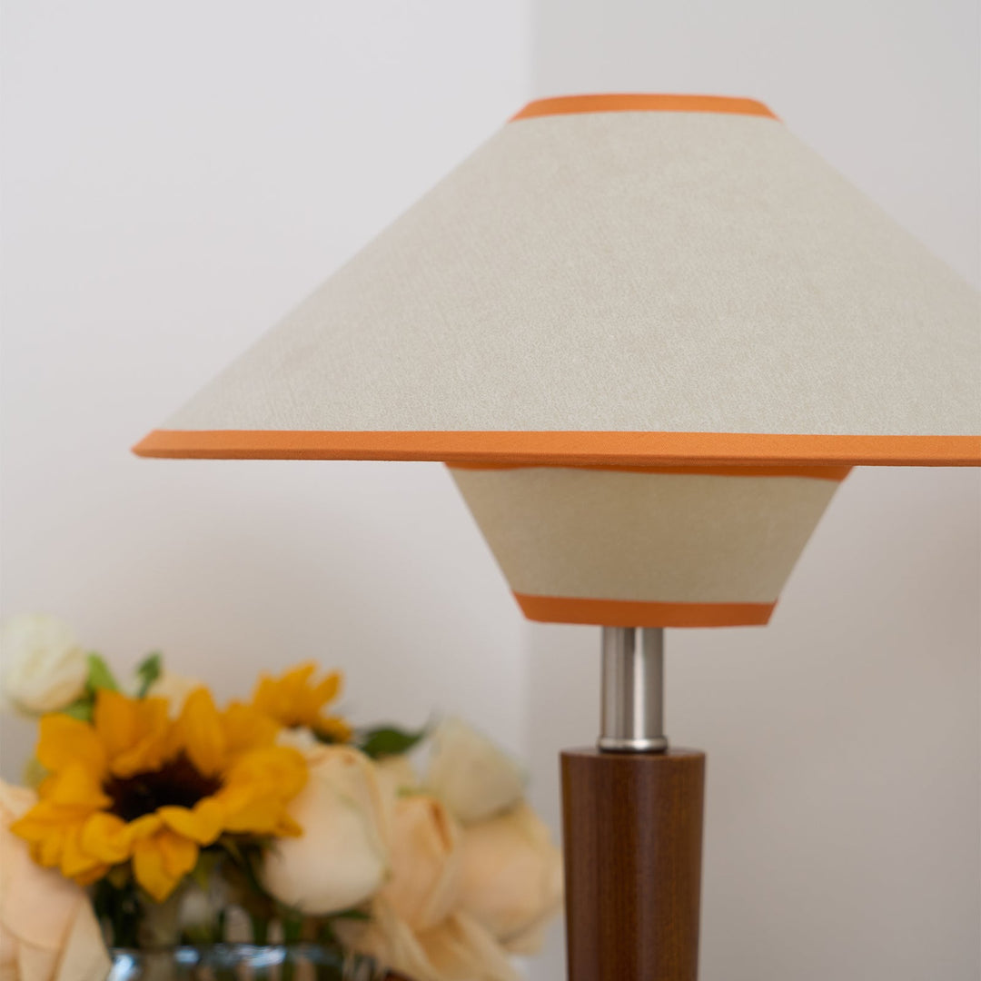 Lampa stołowa Talonwood
