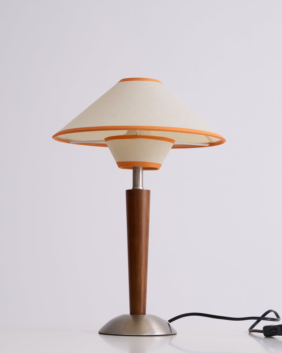 Lampa stołowa Talonwood