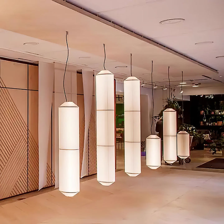 Lampa wisząca Tekio z imitacji jedwabiu