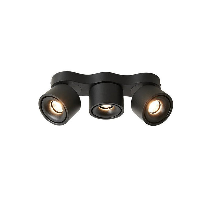Lampa sufitowa z trzema ruchomymi głowicami
