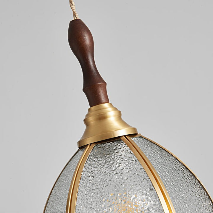Lampa wisząca Tiffany z kwiatowym wzorem