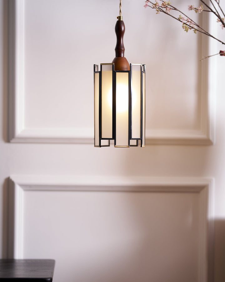 Lampa wisząca Tiffany ze witrażem