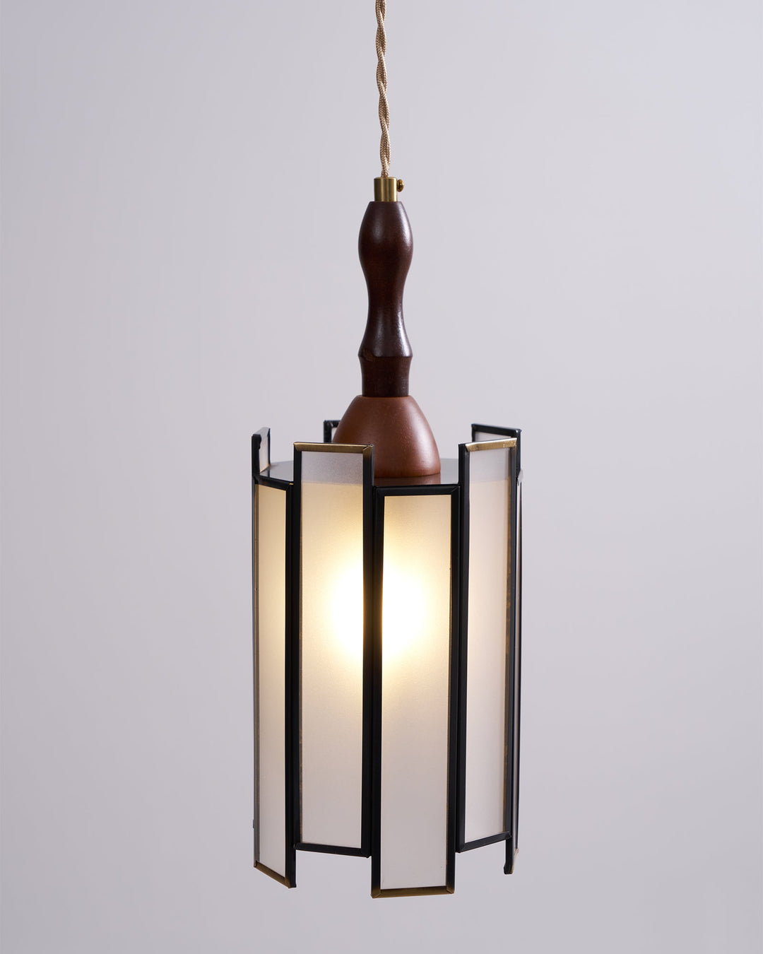 Lampa wisząca Tiffany ze witrażem