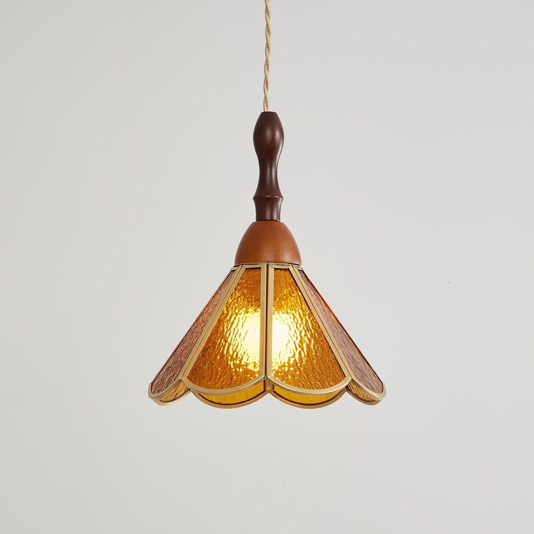 Lampa wisząca Tiffany ze witrażem