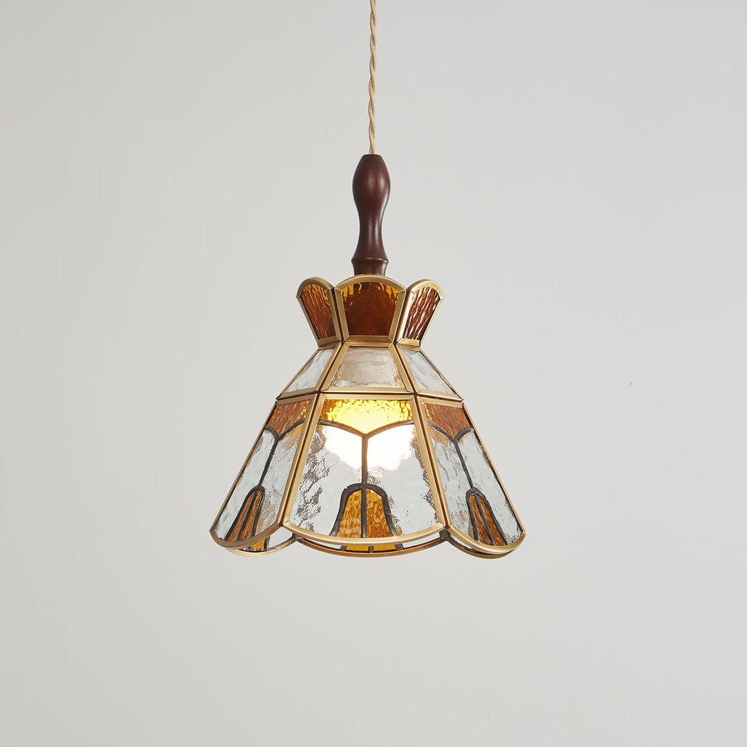 Lampa wisząca Tiffany ze witrażem