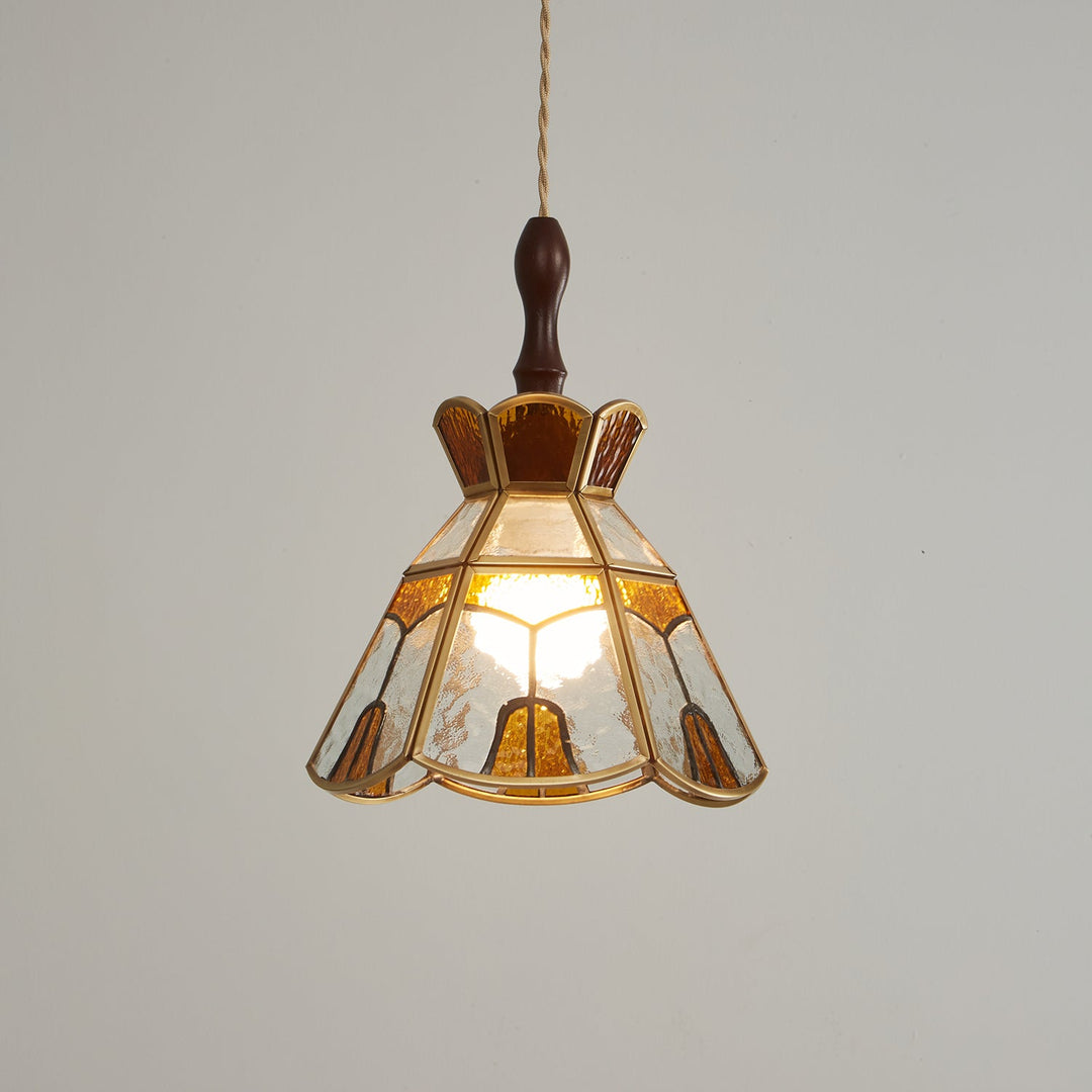 Lampa wisząca Tiffany ze witrażem