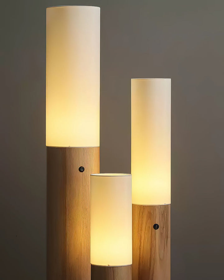 Lampa Podłogowa Kolumnowa z Drewna