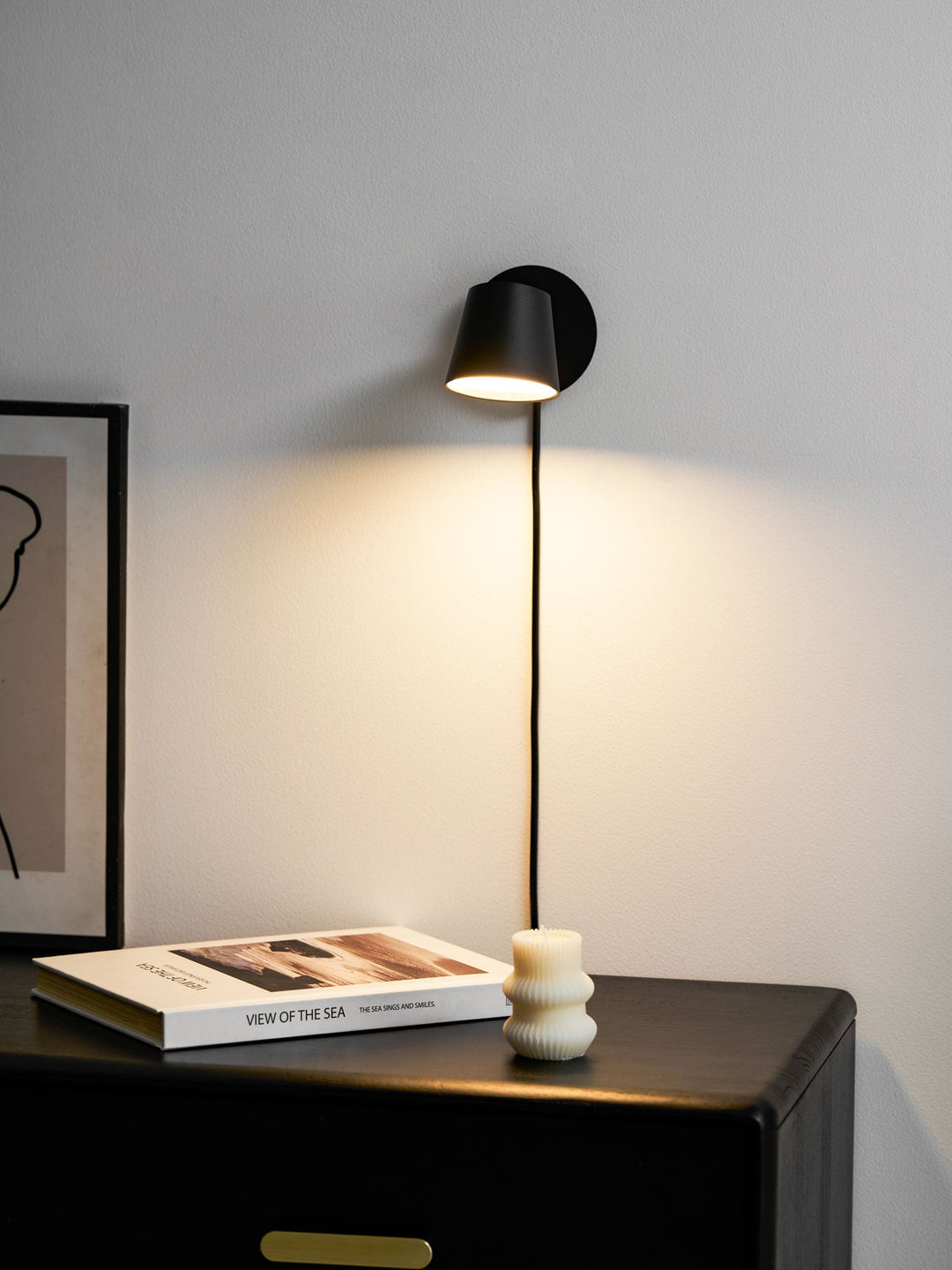 Lampa ścienna Tip z wtyczką