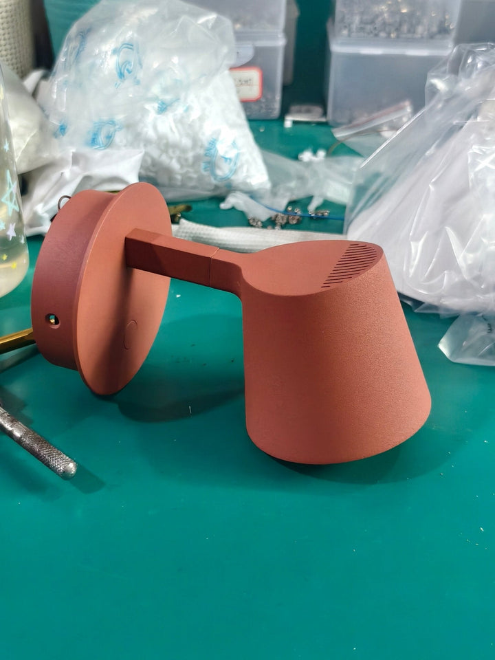 Lampa ścienna Tip z wtyczką