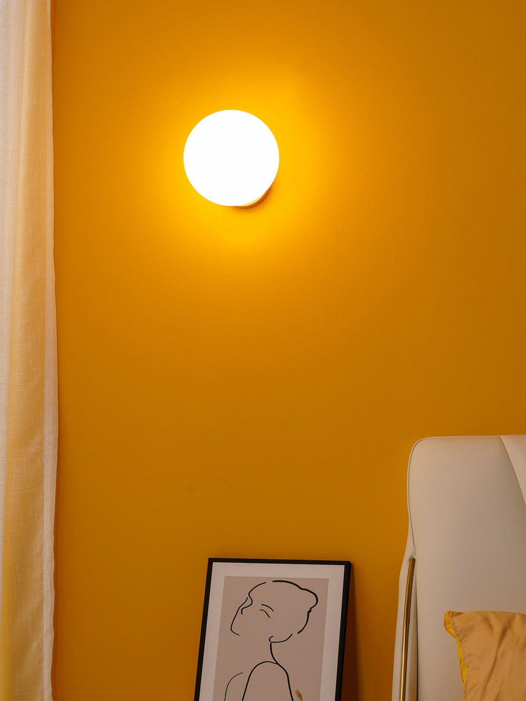 Lampa Ścienna Tip of The Tongue