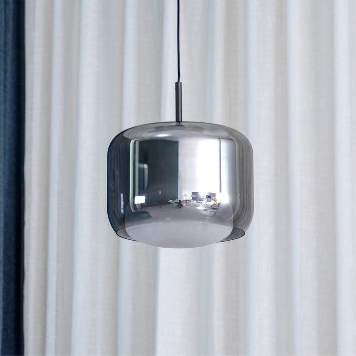 Szklana lampa wisząca Titan