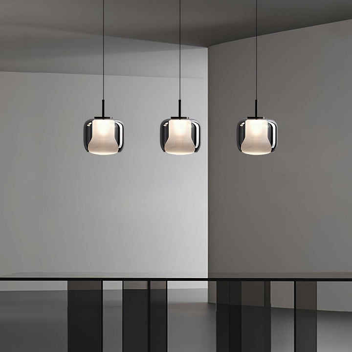 Szklana lampa wisząca Titan