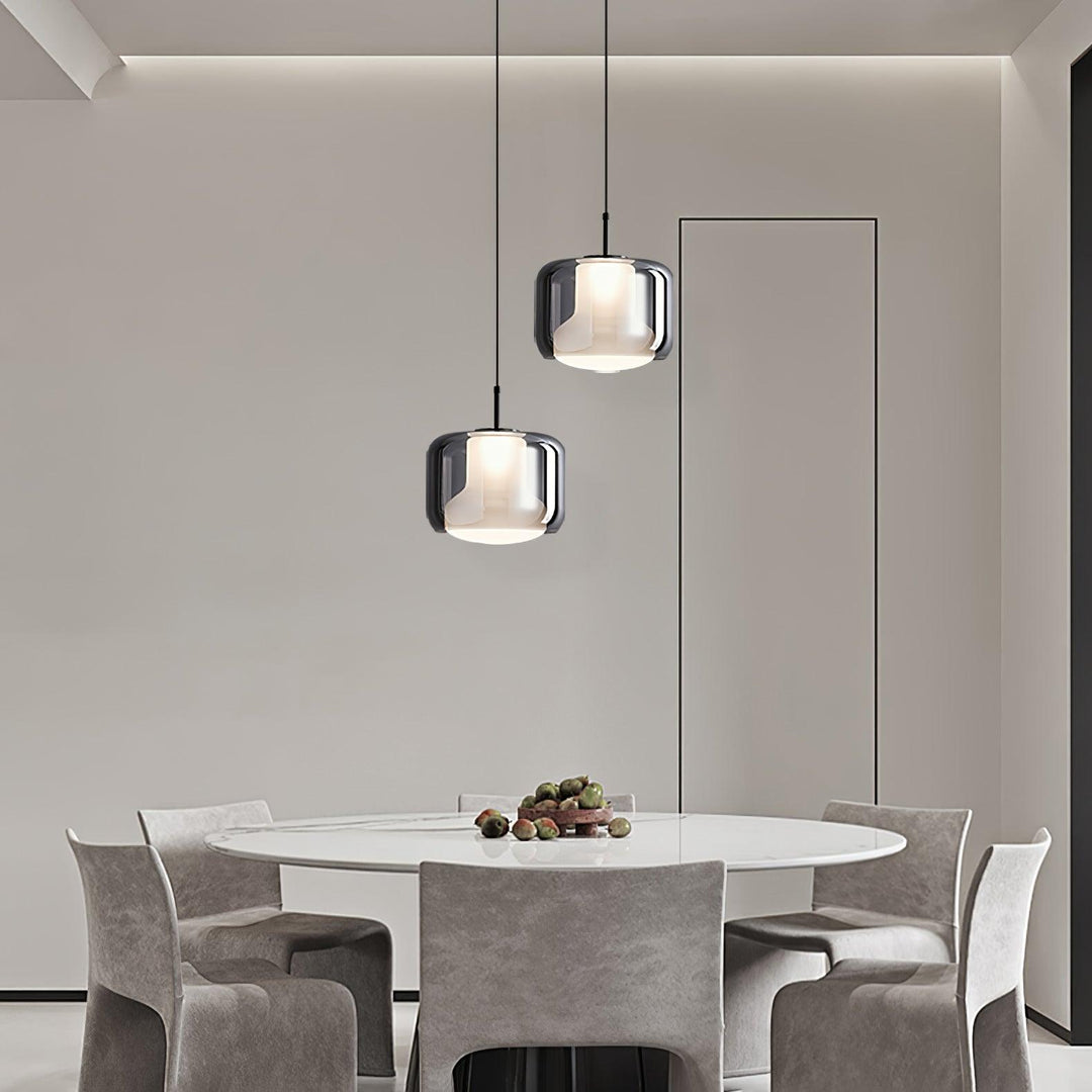 Szklana lampa wisząca Titan