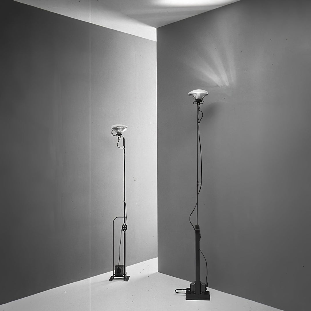 Lampa podłogowa Toio