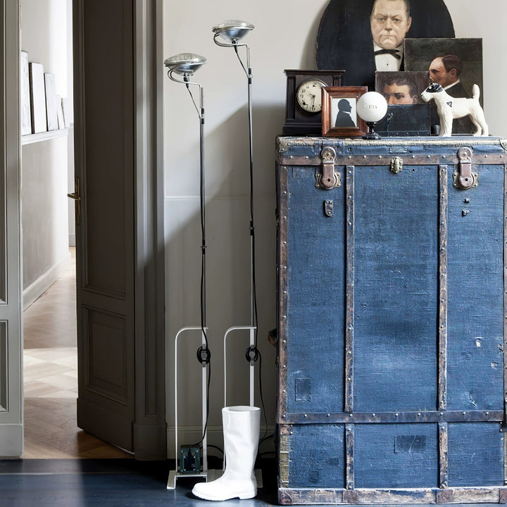 Lampa podłogowa Toio