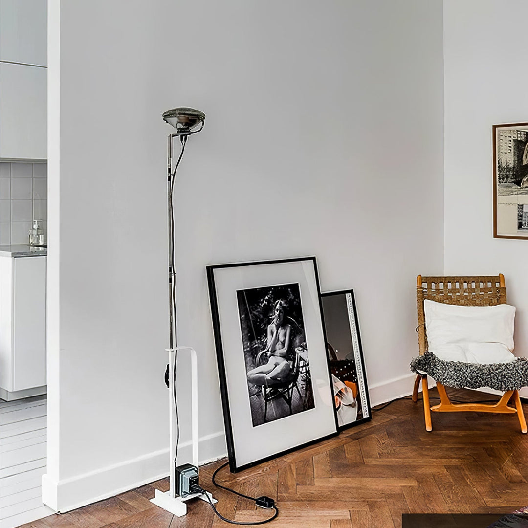 Lampa podłogowa Toio