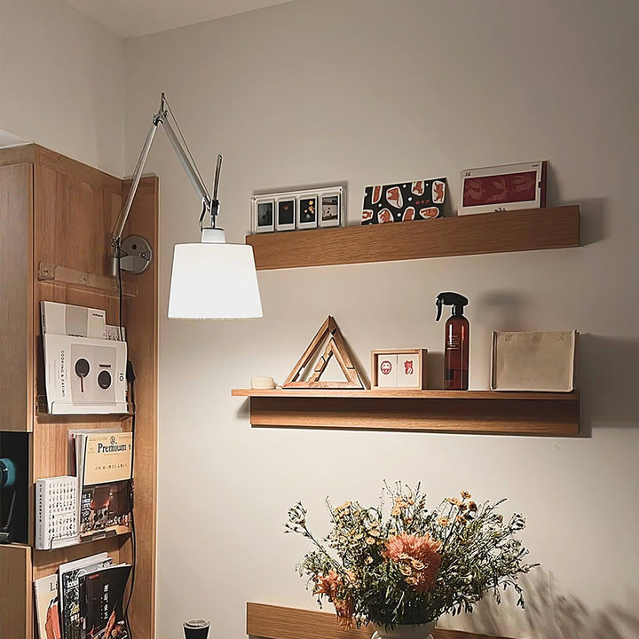 Lampa Ścienna Rocker w Nowoczesnym Designie