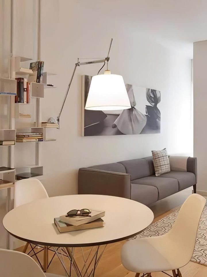 Lampa Ścienna Rocker w Nowoczesnym Designie
