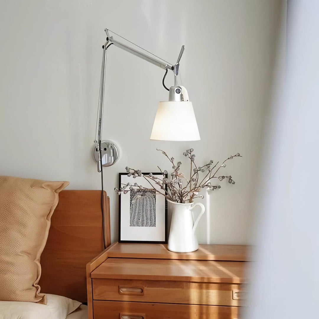 Lampa Ścienna Rocker w Nowoczesnym Designie