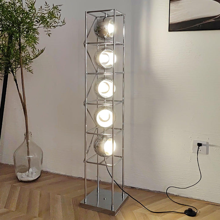Lampa Podłogowa Wieża Kul