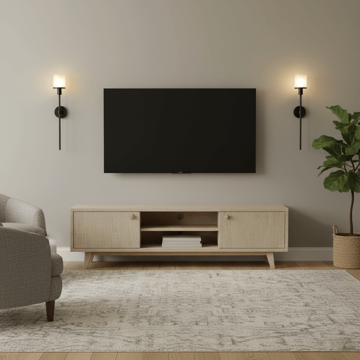 Tracie Classic Alabaster Kinkiet