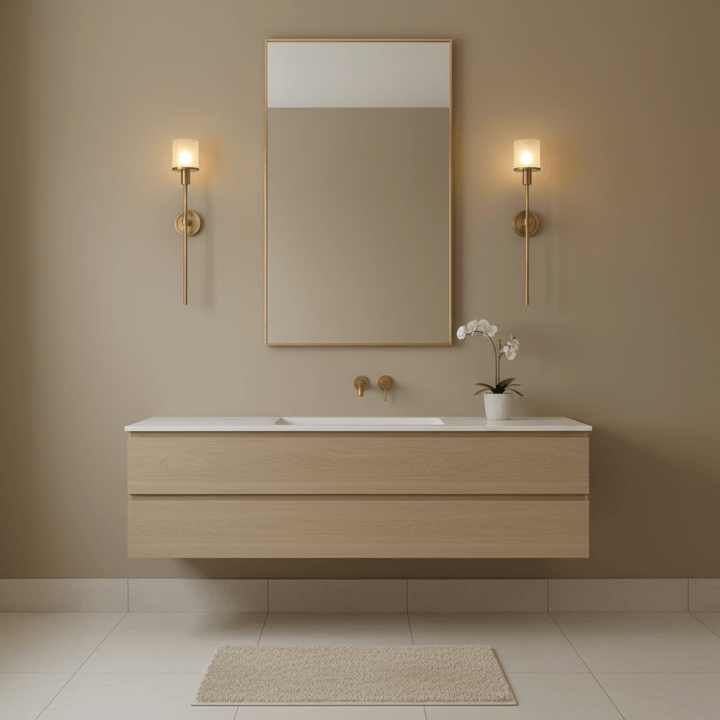 Tracie Classic Alabaster Kinkiet