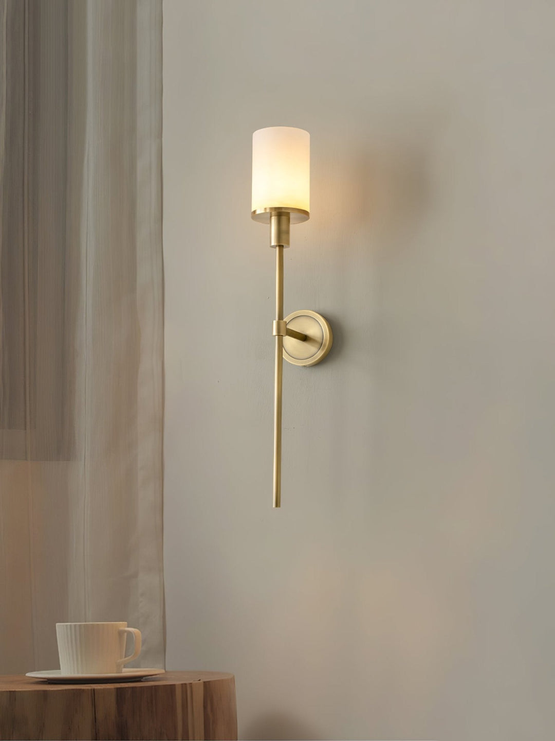 Tracie Classic Alabaster Kinkiet