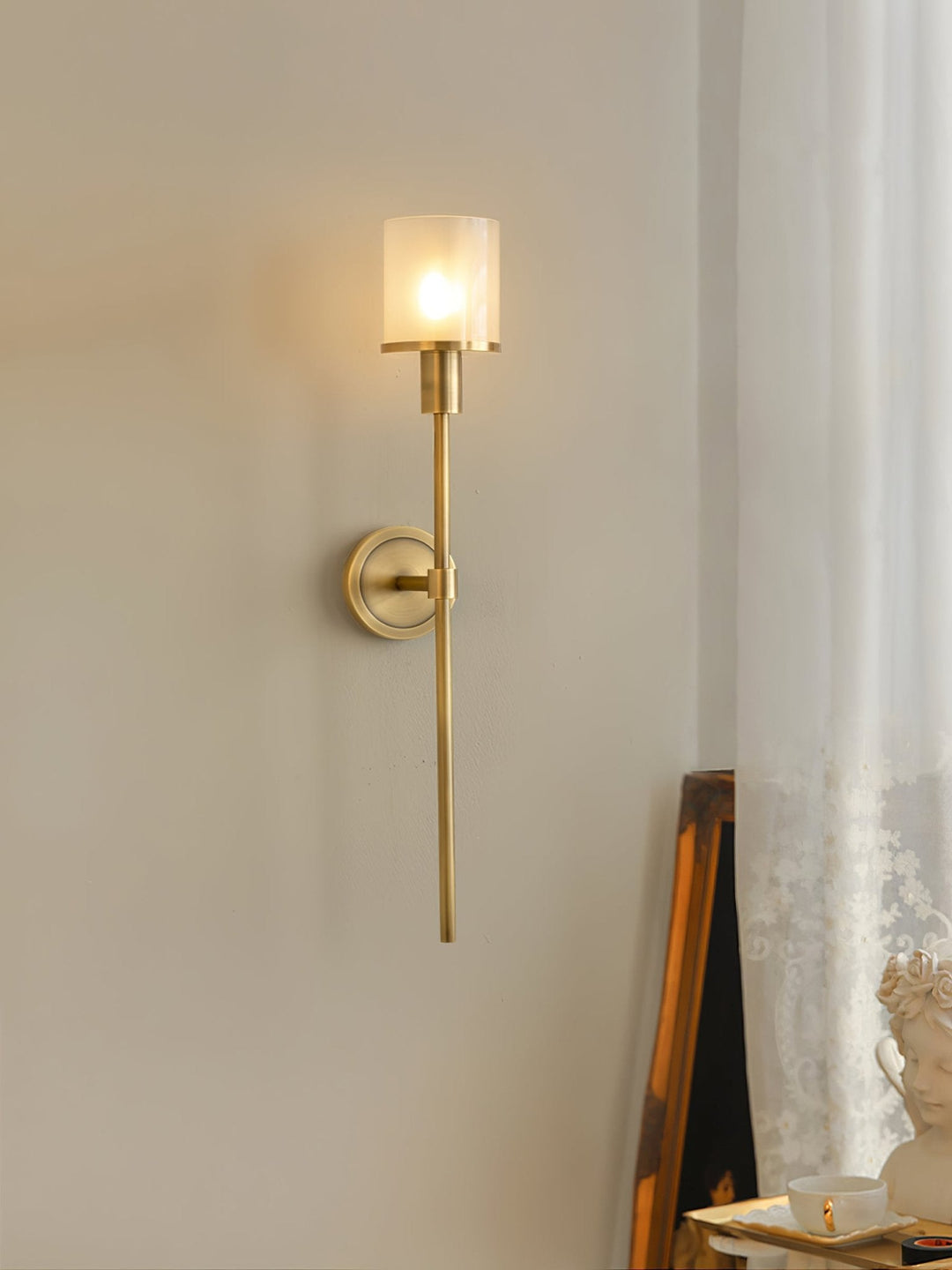 Tracie Classic Alabaster Kinkiet
