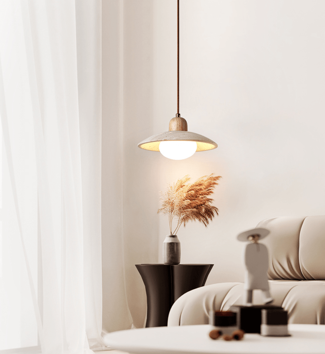 Lampa wisząca z travertynu w kształcie kopuły