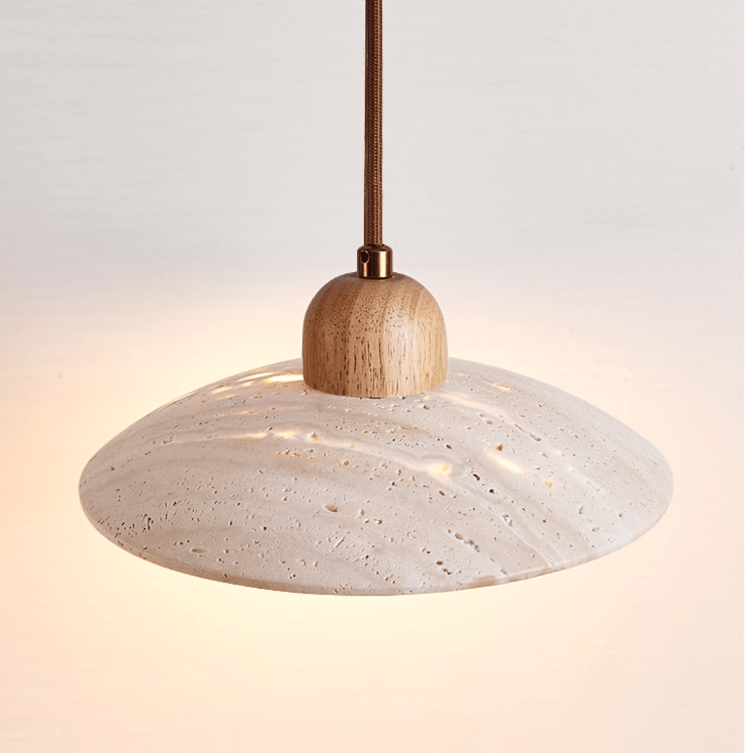 Lampa wisząca z travertynu w kształcie kopuły