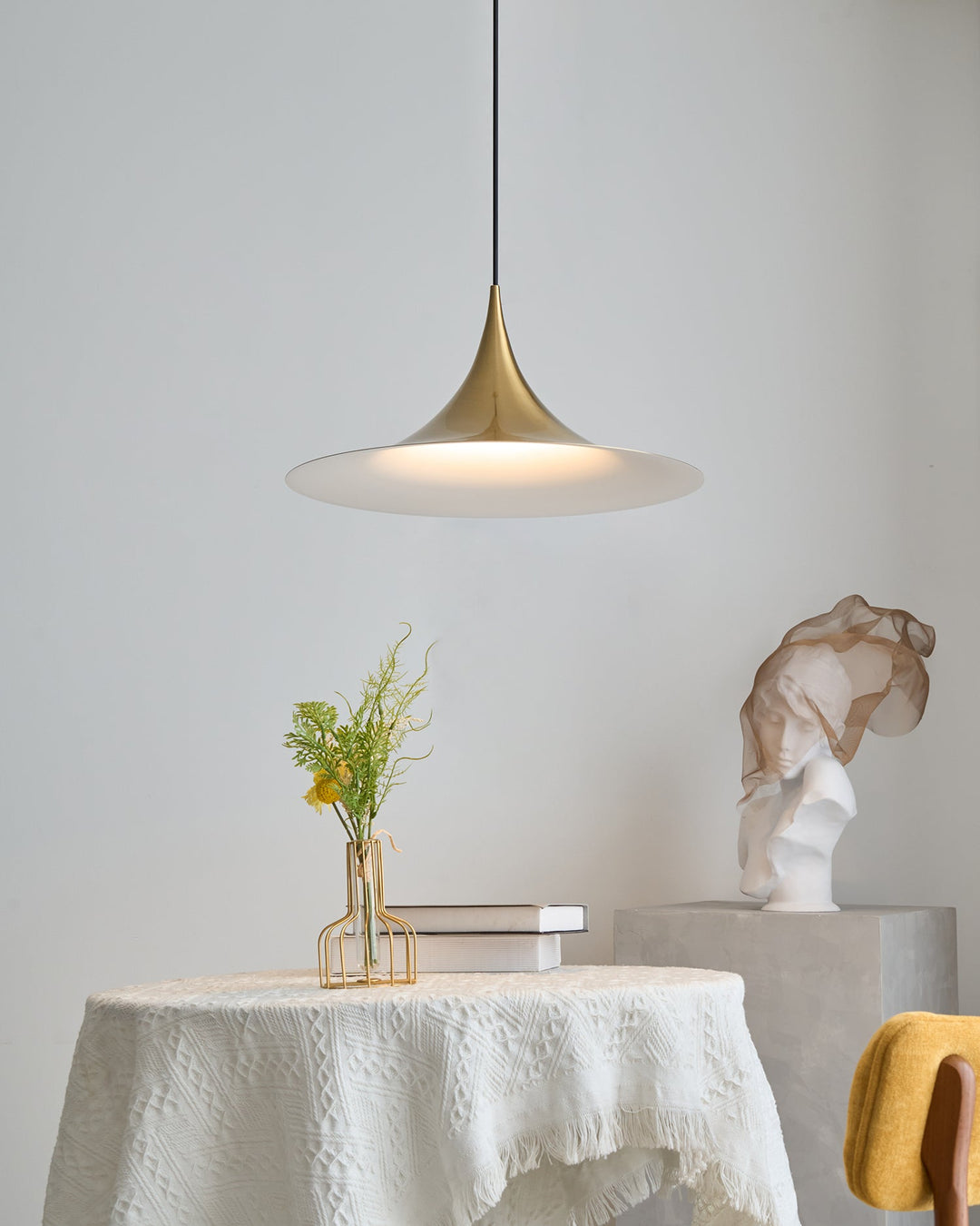 Lampa wisząca Semi