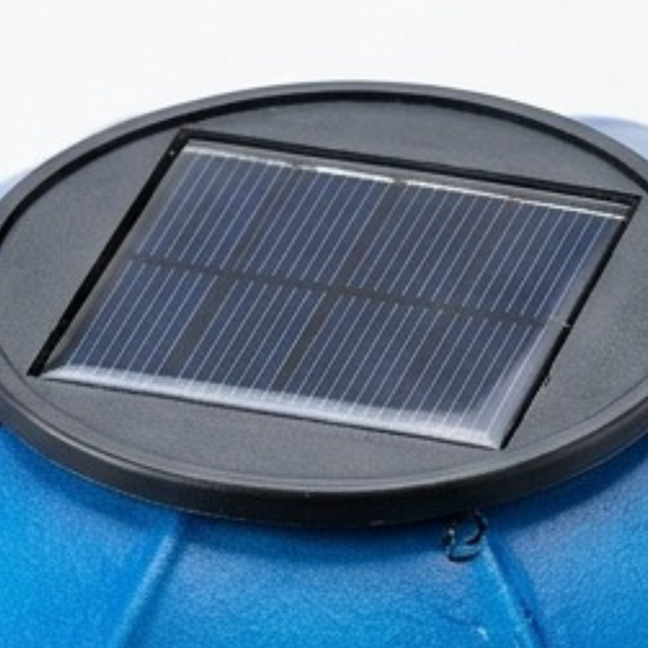 Magiczna Żaba – Solarna Lampa Ogrodowa z Karmnikiem dla Ptaków