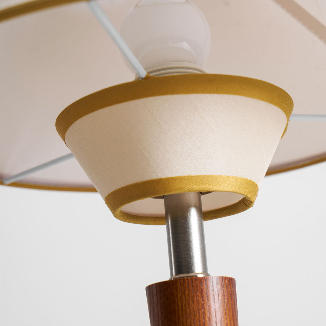 Lampa stołowa Talonwood