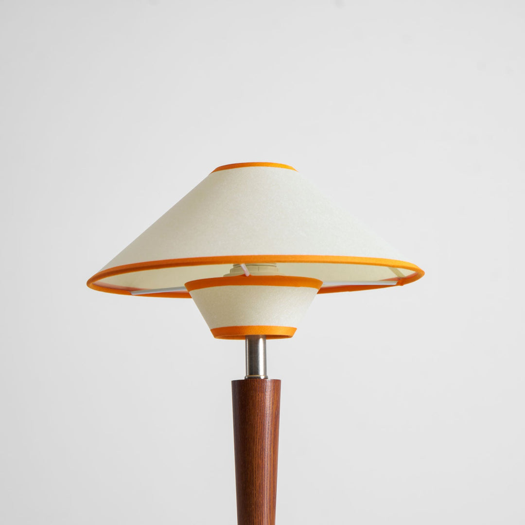 Lampa stołowa Talonwood