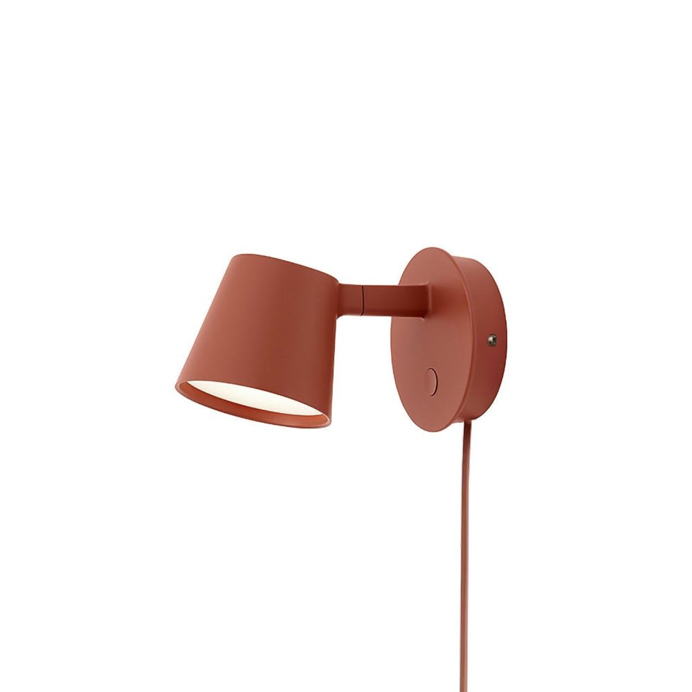 Lampa ścienna Tip z wtyczką