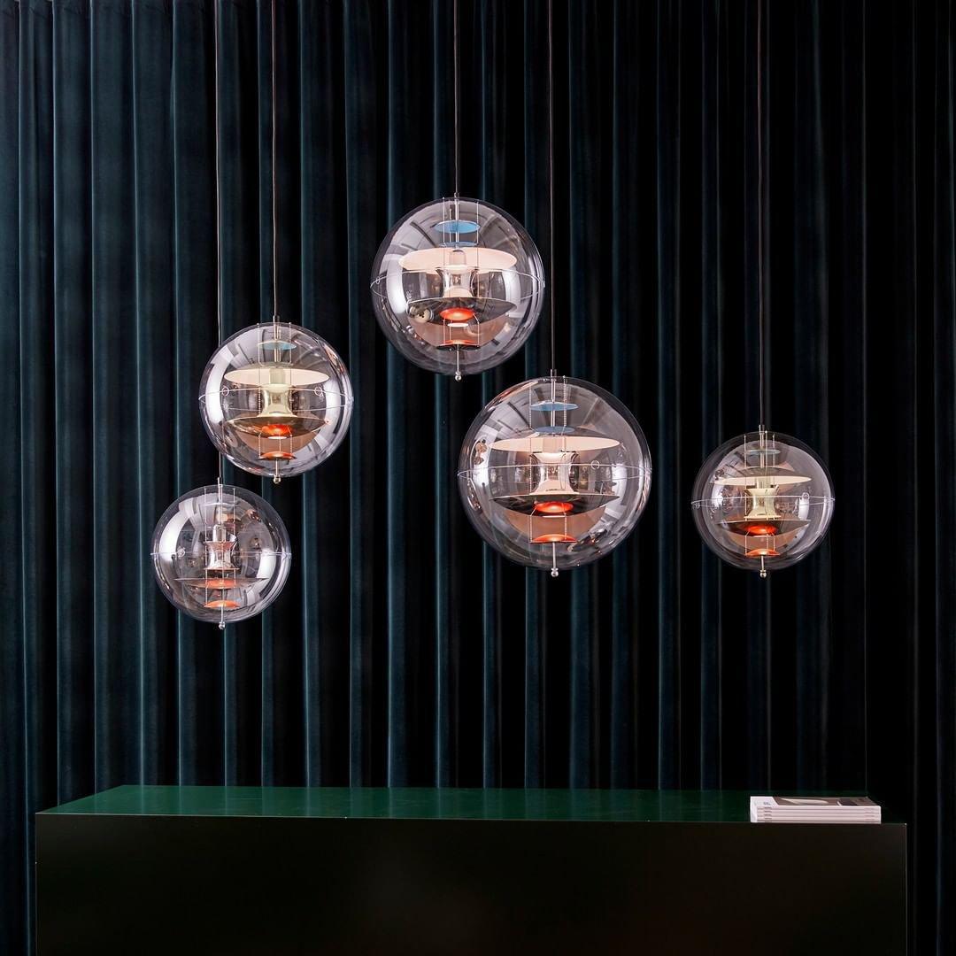 Lampa wisząca w kształcie okrągłej kuli