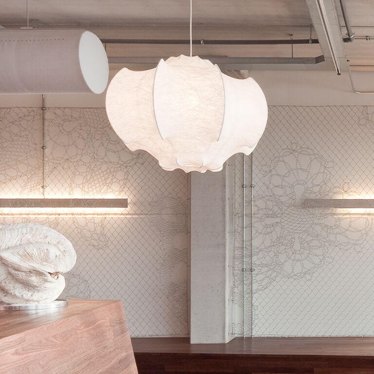 Lampa wisząca Veil Cocoon