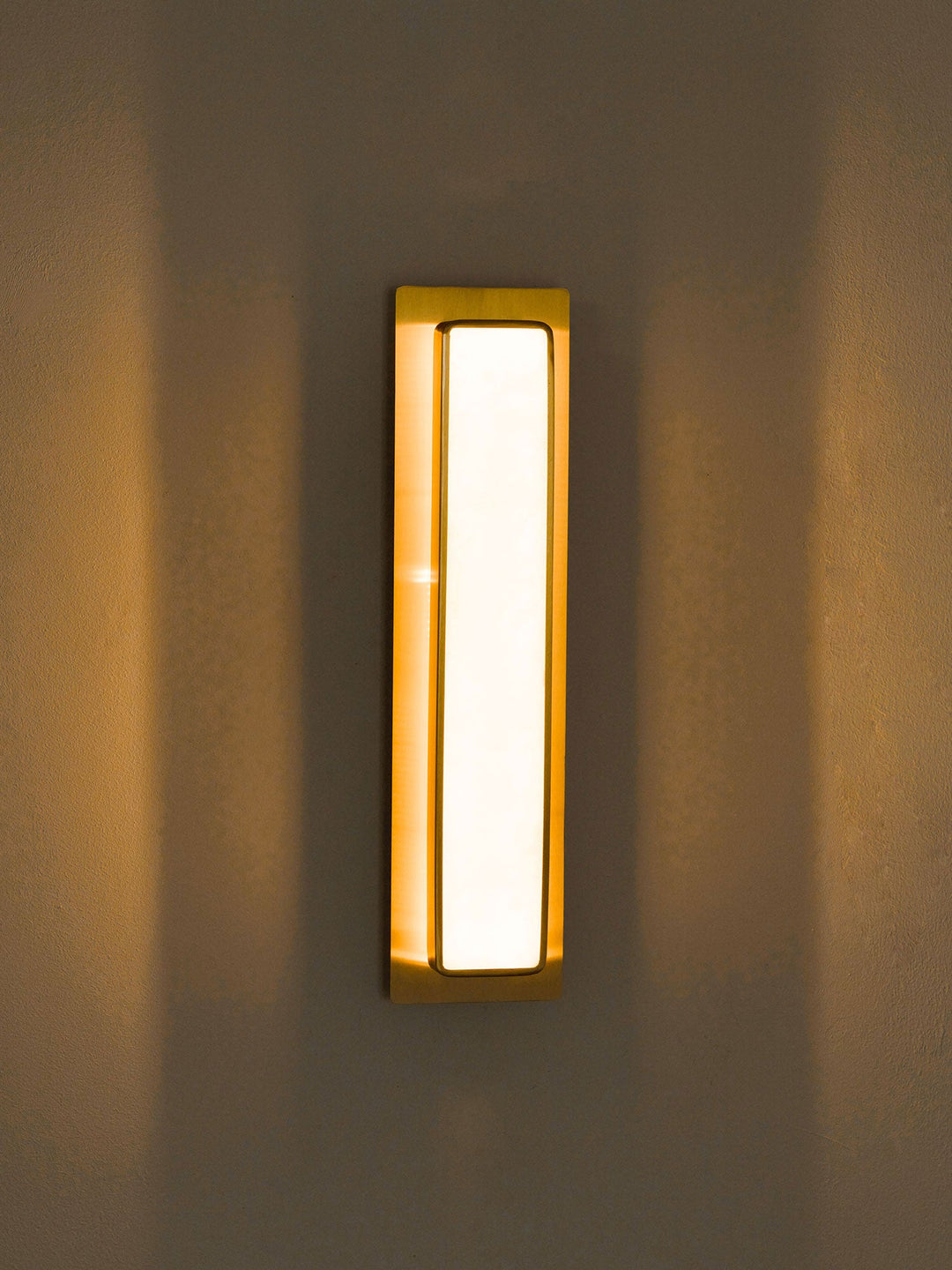 Lampa Ścienna Velmora Alabaster