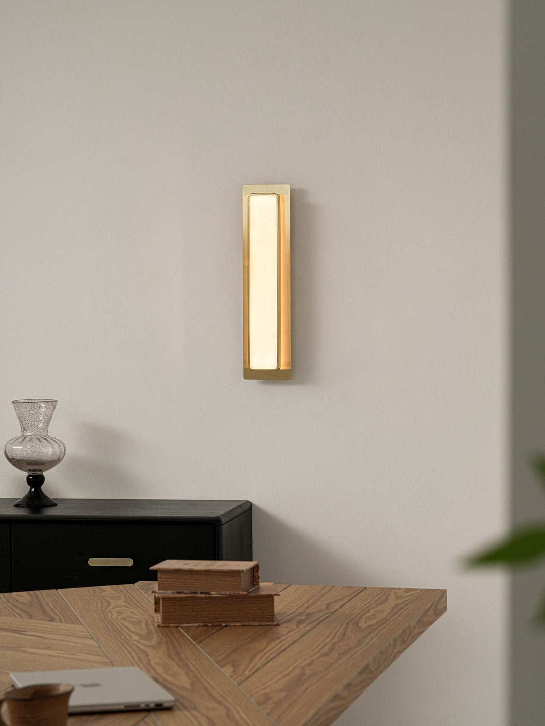 Lampa Ścienna Velmora Alabaster