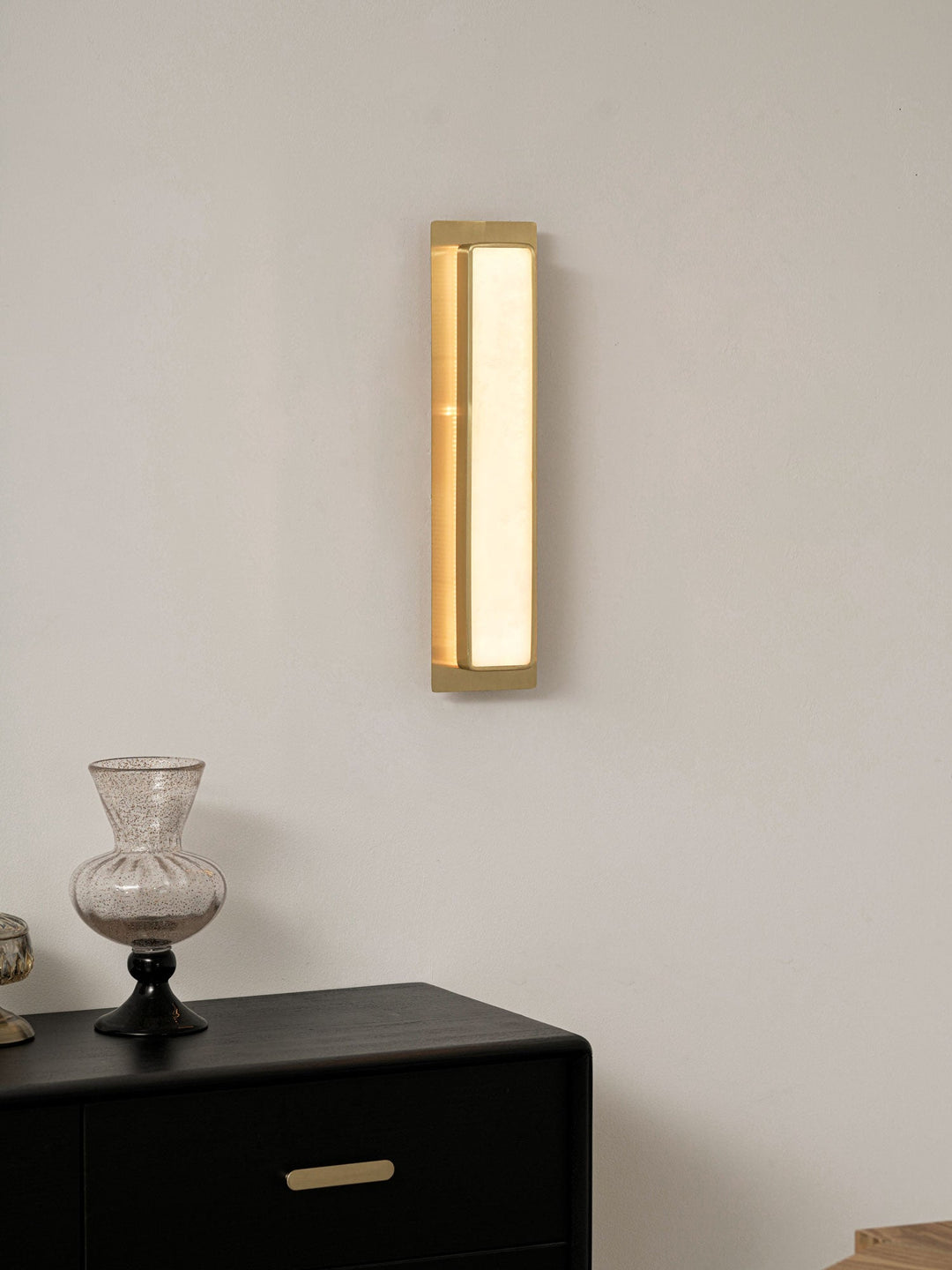 Lampa Ścienna Velmora Alabaster