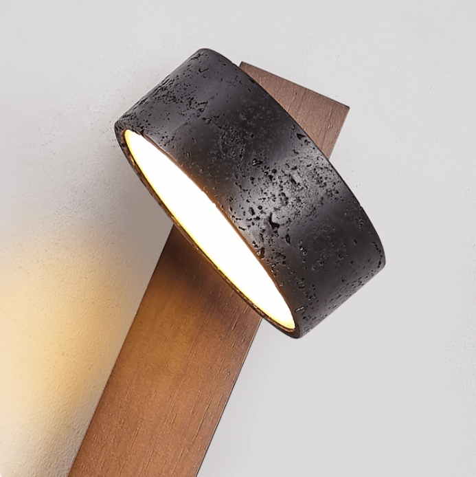 Lampa ścienna Vera z wtyczką