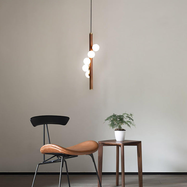 Pionowa Lampa Wisząca z Drewna Orb