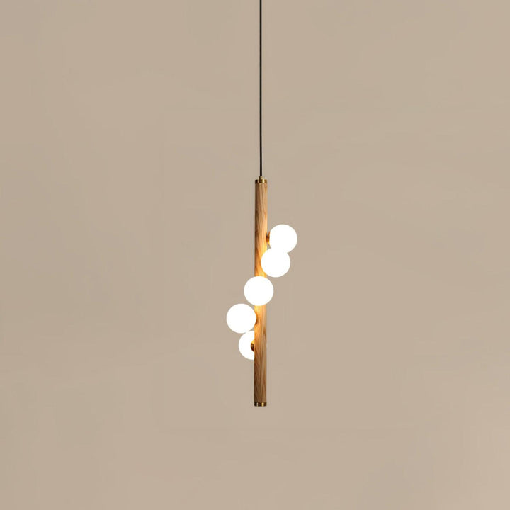 Pionowa Lampa Wisząca z Drewna Orb